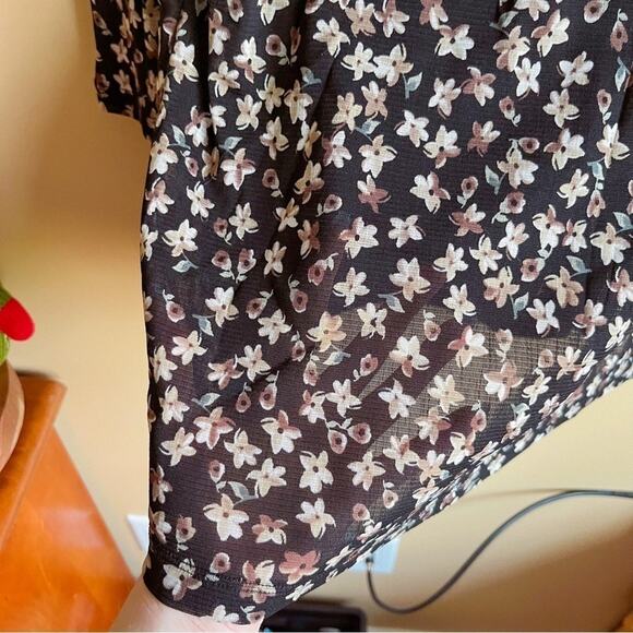 Croft & Barrow Flowy Floral Tunic Size Large - Picture 6 of 6